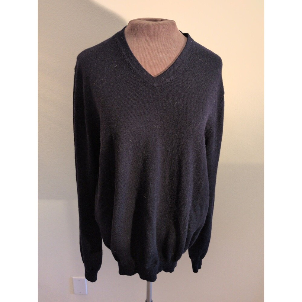 Brooks Brothers Unisex Navy Blue Merino Wool Med V-Neck Sweater MadeHong Kong